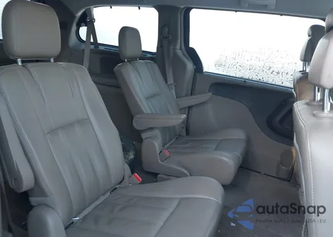 2015 Chrysler Town & Country Touring z USA, uszkodzony, nr VIN 2C4RC1BG4FR621111